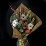Новогодний букет с хлопком и корицей
