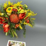 Брызги весны: мимоза, ранункулюсы, тюльпаны